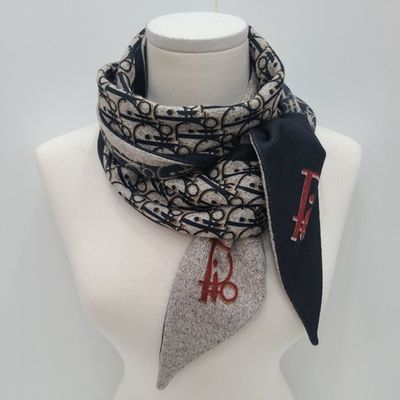 [애슬릿]레터링 기모 사선 여성 겨울 롱스카프 머플러