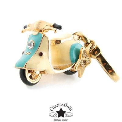 [참스홀릭]Classic scooter charm green cks208