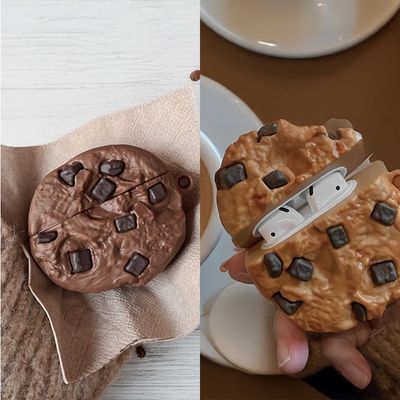 달콤한 향기의 초코칩 쿠키 에어팟 프로 케이스