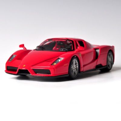 [브라고]1:24 엔초 페라리 (557B26006R)