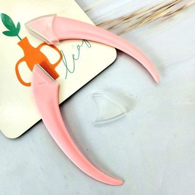 눈썹정리용 반달형 면도칼 핑크 1P 얼굴 제모 관리 도구(WFP8C1Y)