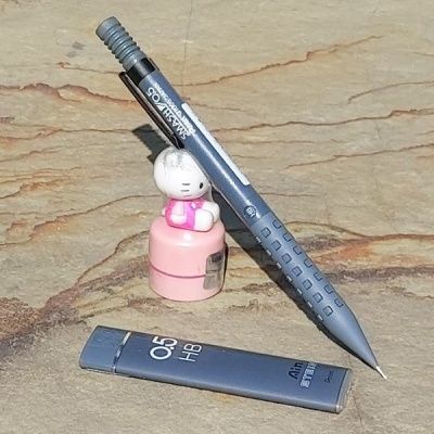 펜텔 0.5mm 샤프펜슬 스매쉬 그레이+샤프심set 한정판