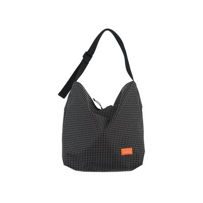 F137 캥거루백 블랙 그리드스탑