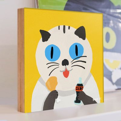 제로 콜라랑 먹으면 치킨은 살 안쪄 고양이, Bond