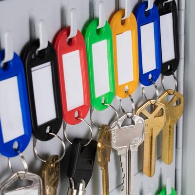 비비드 컬러 키박스 열쇠 네임택 키 고리 태그 키링