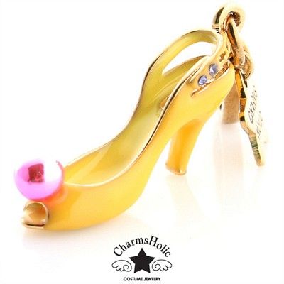 [참스홀릭]Vivienne Shoe Charm yellow pearl cks034