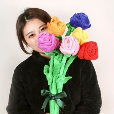 장미꽃다발인형 플라워봉제 성년의날 졸업식선물