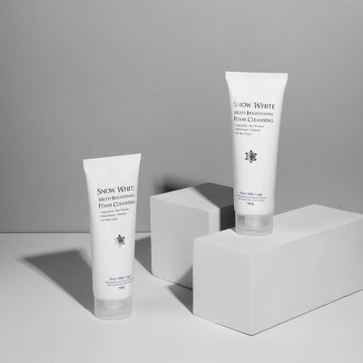 [1+1] 스노우화이트 멀티브라이트닝 폼클렌징 180g