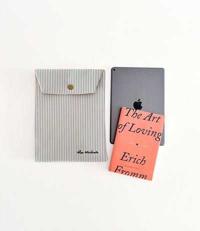 프렌치 블루 스트라이프 아이패드파우치 노트북파우치