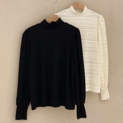 [애슬릿]여성 겨울 블라우스 반목 폴라 프릴 화이트