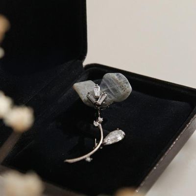 바이데이지 래브라도라이트 꽃송이 브로치 Bb0403