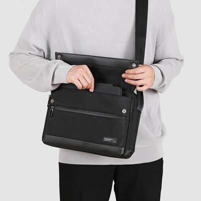 레이어 포켓 크로스백 직장인 13인치 노트북 가방