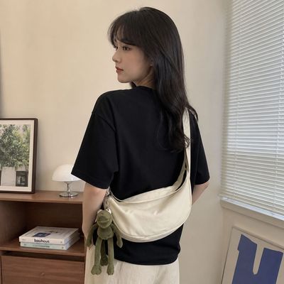 반달 슬링백 크로스백 만두 숄더백 남녀공용 힙색 메신저백 데일리 가방(WFPFIYQ)