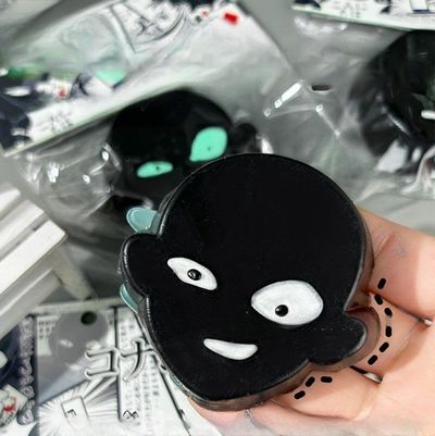 검은 조직 범인 범죄자 야광 말랑이 타바 스퀴시 볼