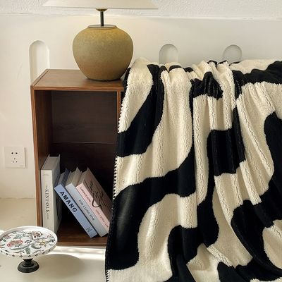 [토마]패턴스티치 폴라폴리스 벨벳 융담요 중 (CN227)