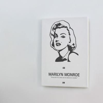 pl478-캔버스액자33.4x24.2_마릴린먼로명언(세로)