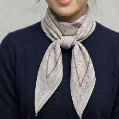 [애슬릿]린넨 스카프 여성 봄 마름모 미니 쁘띠