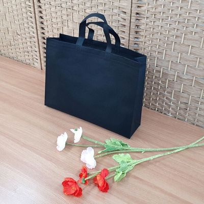 블랙 쇼핑백 부직포 손잡이 가방 중형 포장지 선물용 보관함 용도(WFP95FO)