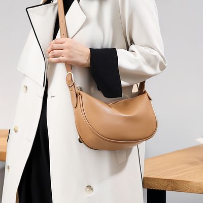 여성 베이직 소프트 레더 만두 가방 크로스백