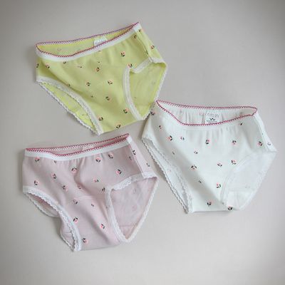 [예루예나]여아 팬티 면스판 화사 튤립 3매