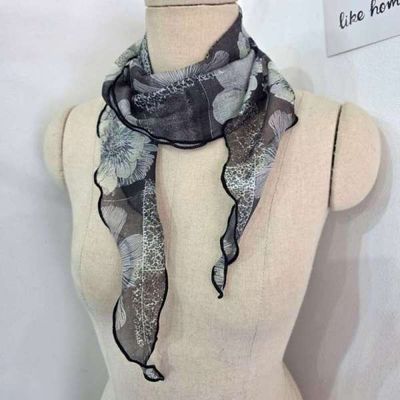 [애슬릿]쁘띠 스카프 중년 여성 미니 마름모 짧은 목