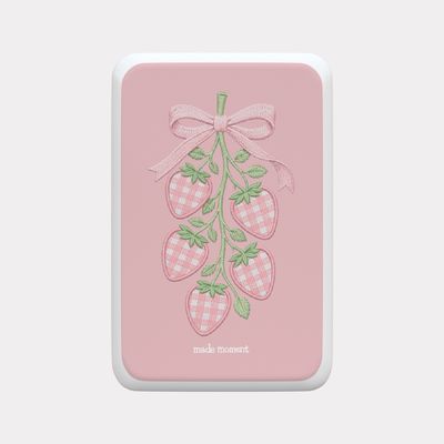 strawberry picnic 디자인 [맥세이프 보조배터리]