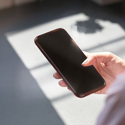 사생활보 강화유리 망고필름(아이폰13프로)