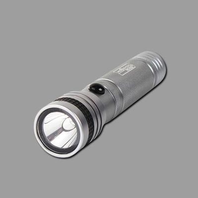 랜턴 LED 손전등 WS-006 3와트 파워빔 LED(WFI4RBK)