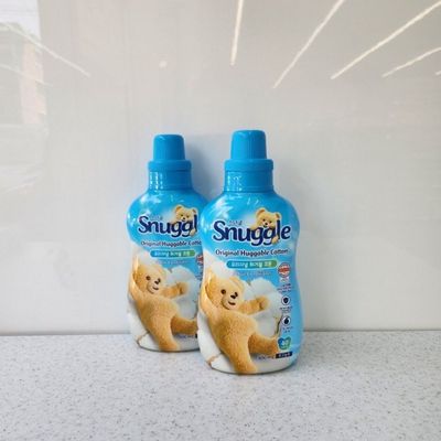 섬유유연제 스너글 코튼향 800ml(WFLU1O8)