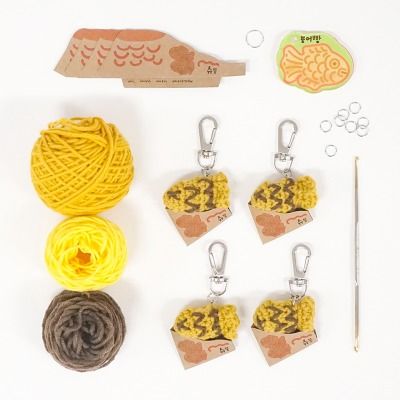 한입 먹은 미니 붕어빵 키링 + 아크릴 - Knitting kit