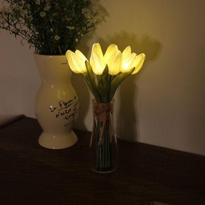 [via k studio] 화이트 튤립 부케 LED 무드등