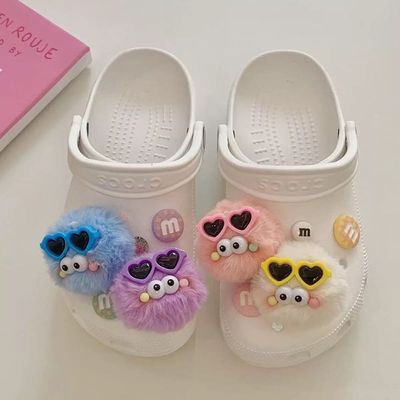 러블리 털 연탄 신발 액세서리 세트 신발장식품 비즈공예재료 키링부자재 비즈재료 비즈부자재(WFIR14P)