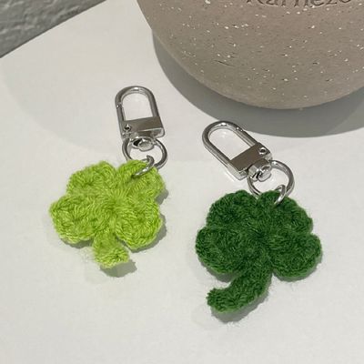 네잎클로버 키링 핸드메이드 손뜨개 니트 열쇠고리 