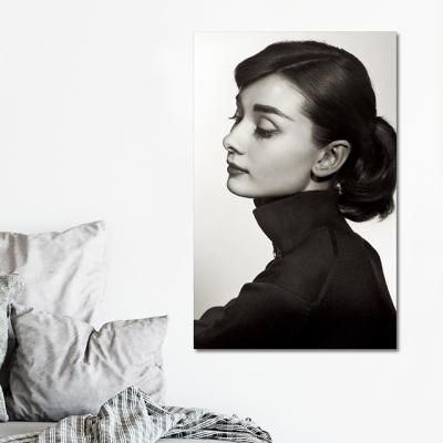 캔버스액자 자연 오드리햅번 흑백사진 B타입 35x35cm