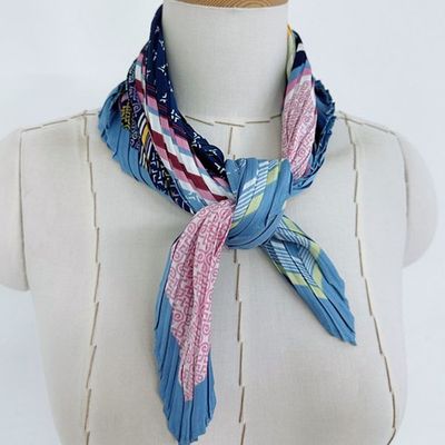 [애슬릿]여성 에스닉 플리츠 주름 정사각 쁘띠 스카프