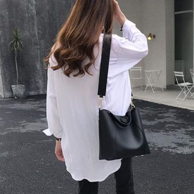 이쁘다요 모던하고 기본 라인으로 심플 클래식하고 셔츠 한 데일리 포인트를 블라우스 살리는(WFLPY4F)