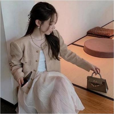 베이직 여성 하객룩 재킷 고급 금장 버튼 트위드 자켓