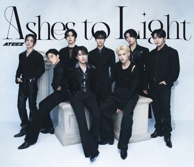 ASHES TO LIGHT [LIMITED FLASH PRICE EDITION]