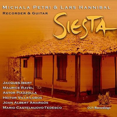 SIESTA: RECORDER & GUITAR