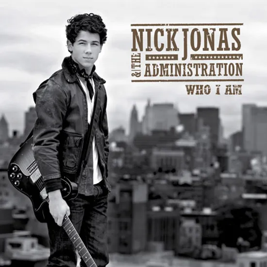 WHO I AM [CD+DVD]