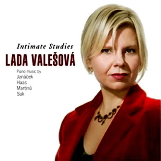INTIMATE STUDIES/ LADA VALESOVA