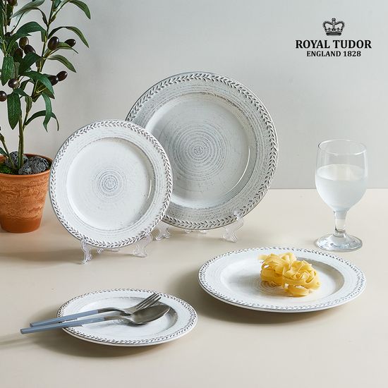 로얄튜더 엘리자베스 도자기 접시 세트 4p