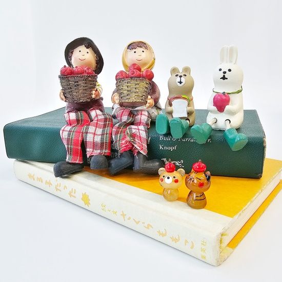 유리 미니어쳐 머리 위 애플베어