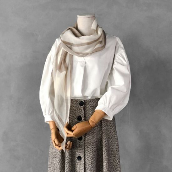 [베네]H 빅마름모 스카프