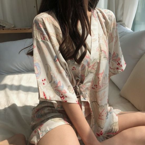시원한 인견 잠옷 에스닉 랩 파자마