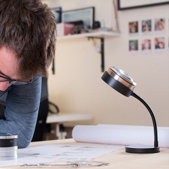 [3R 정품] 스몰리아 LED 돋보기 확대경 거치대