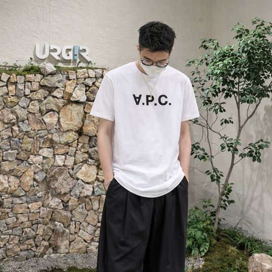 아페쎄 V.P.C 빅로고 반팔티셔츠