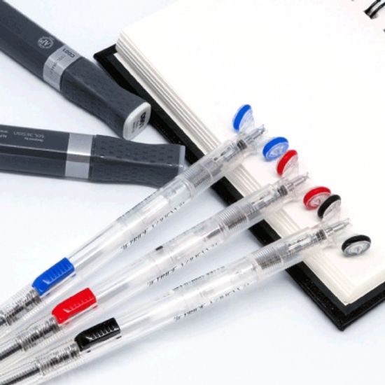 라이노바 직선볼펜