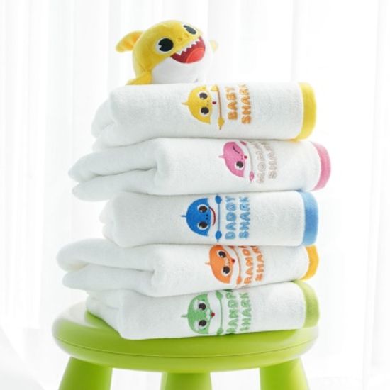 [클라우망] 핑크퐁 아기상어 타월 (아빠,아기) 2종