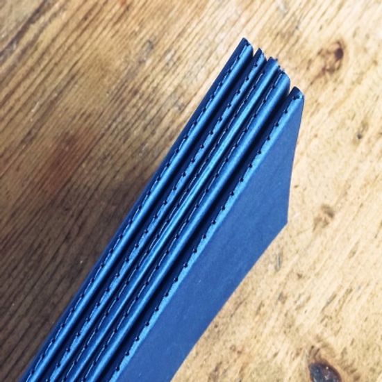 복면사과까르네 PSG: 타블렛 라인 RER B Bleu